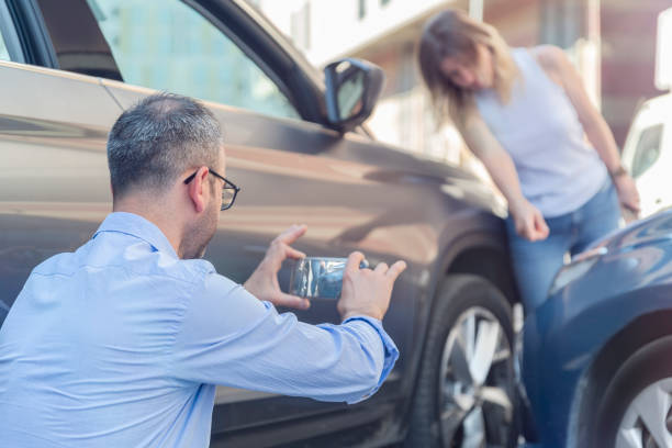 Professional Commercial Auto Insurance technician working in Concordia, KS